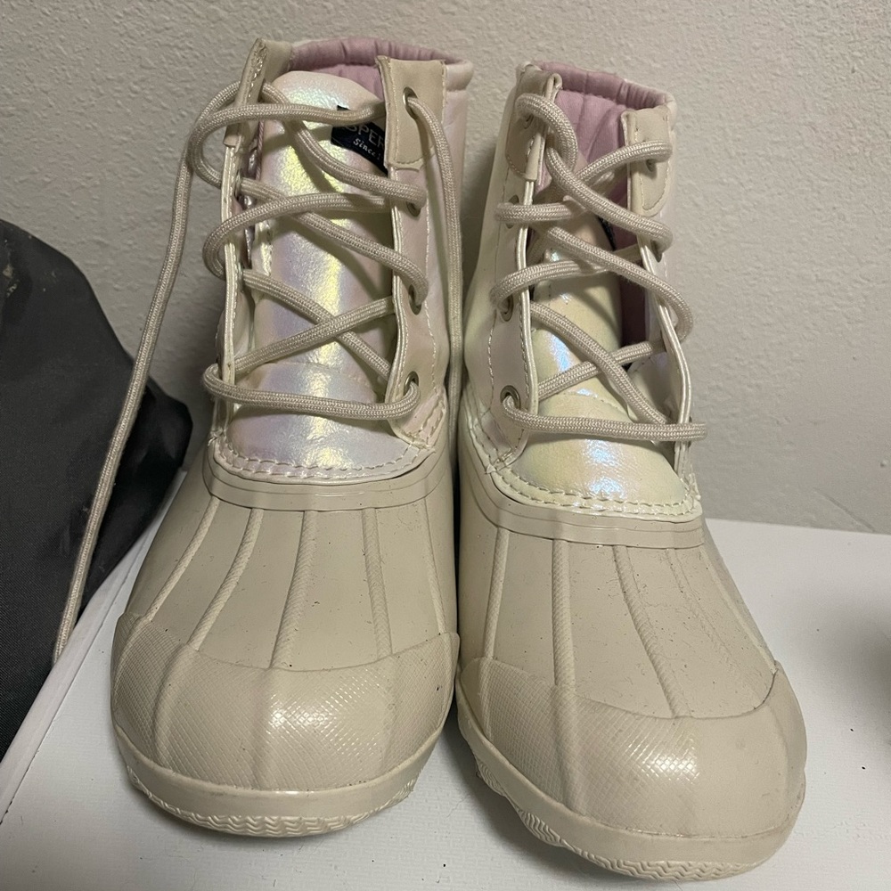 Kids winter boots